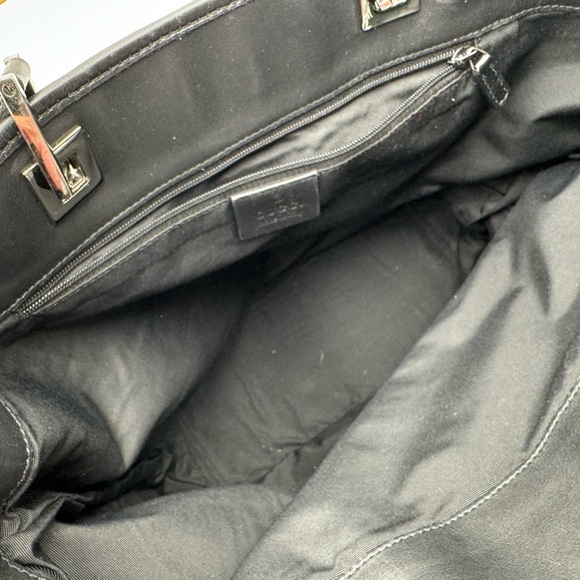 Gucci-Authentic-Vintage Tote Bag GG Black Denim/ Leather straps & Piping - Picture 9 of 16
